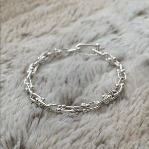 Elegant Silver Chain Bracelet